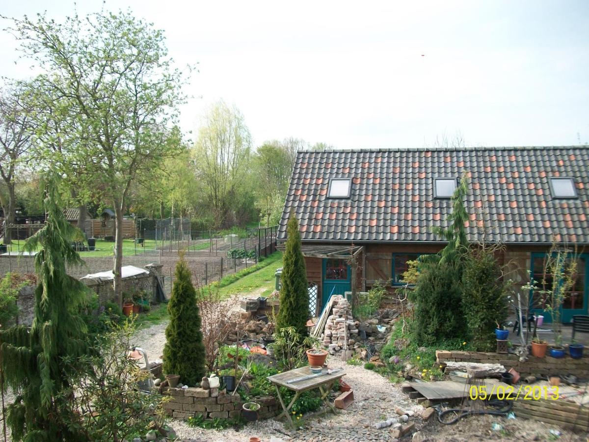 B&B Bij De Boomgaard Tricht Bagian luar foto